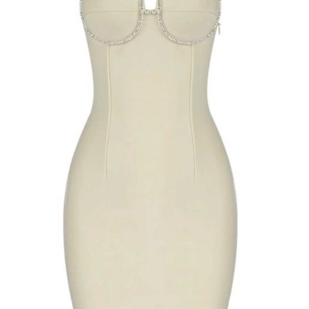 Elegant Cream Strapless Dress